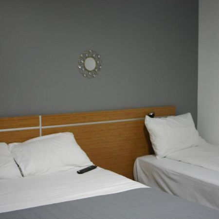 Helios Hotel Poitiers Eksteriør bilde