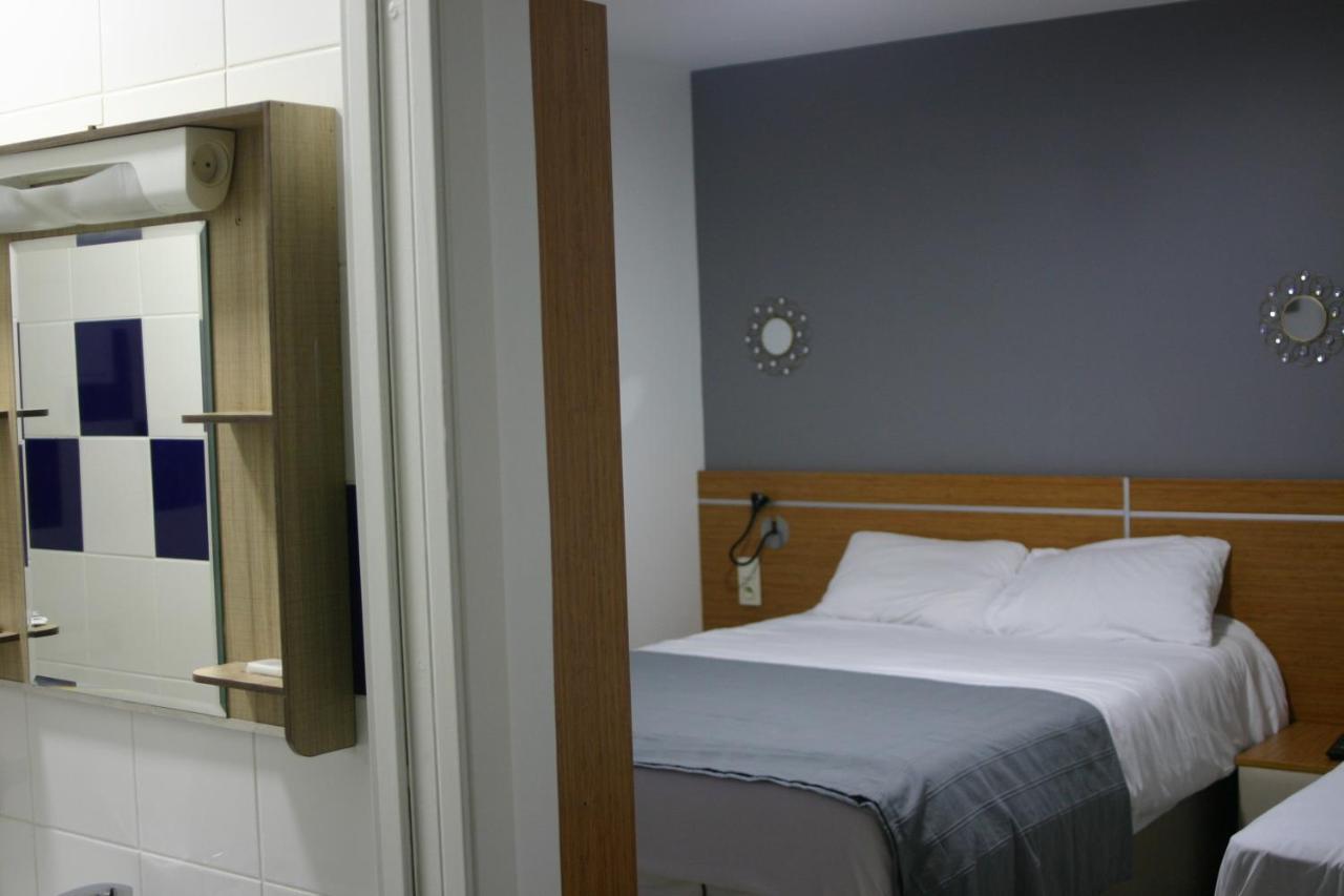 Helios Hotel Poitiers Eksteriør bilde
