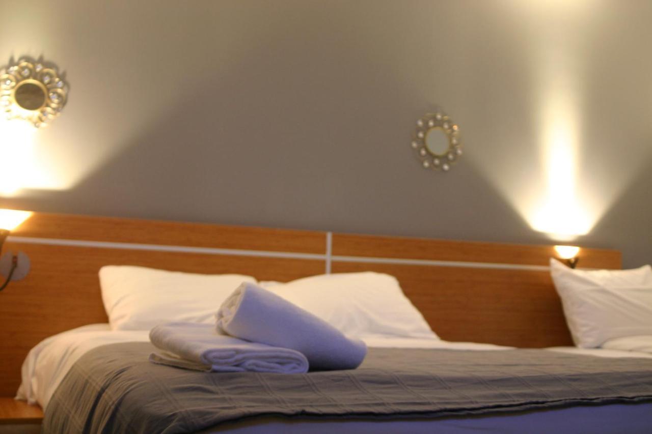 Helios Hotel Poitiers Eksteriør bilde